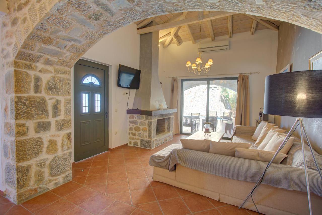 Mani Stone Towers Hotel Kotronion  Kültér fotó